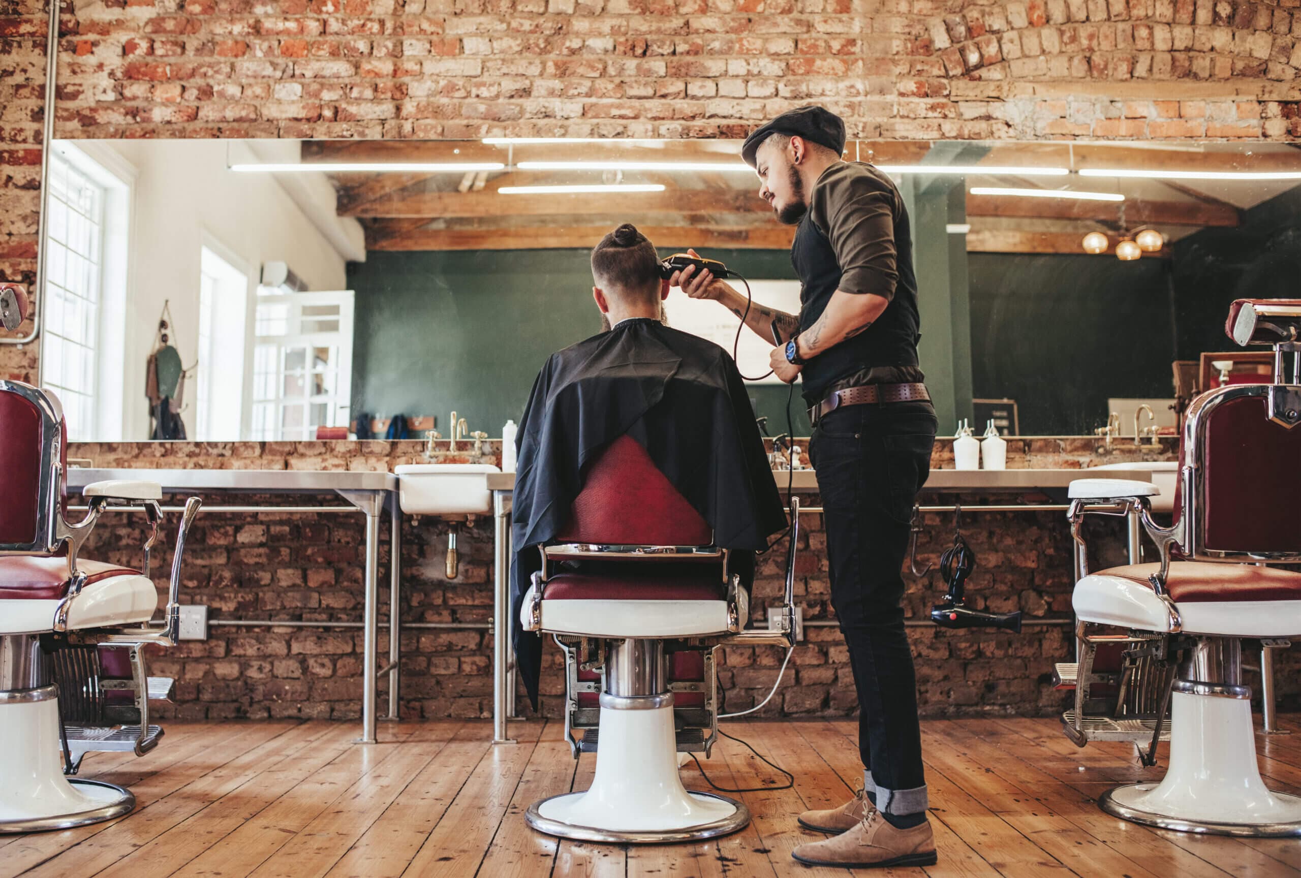 Friseursalon mit Kunden